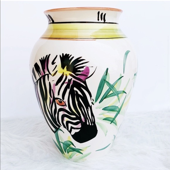 BOHO Safari Jungalow Justina Blakeney Zebra Vase - Picture 4 of 10